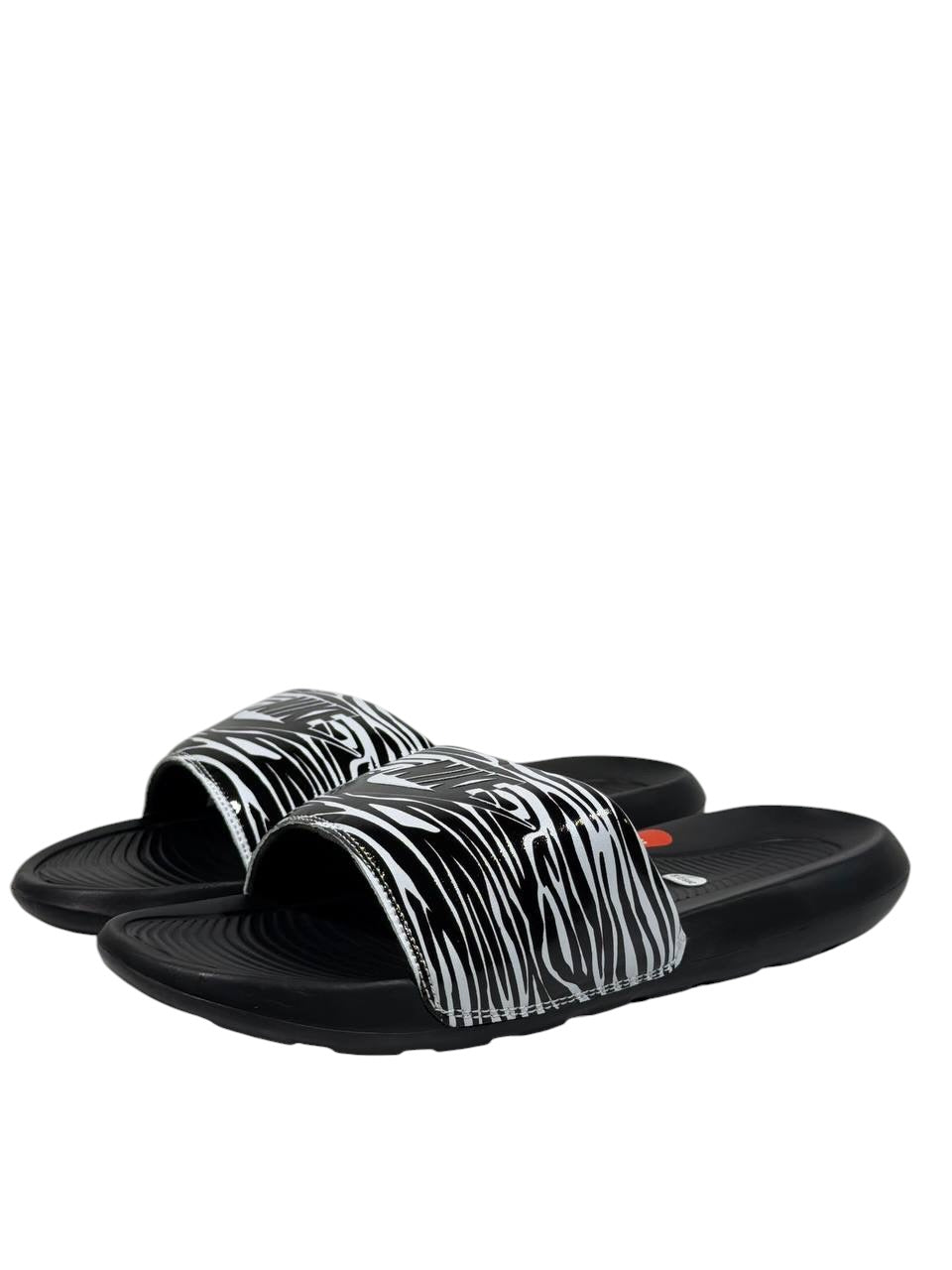 NIKE Zebra Slide Sandals – Black & White Edition 🖤⚡