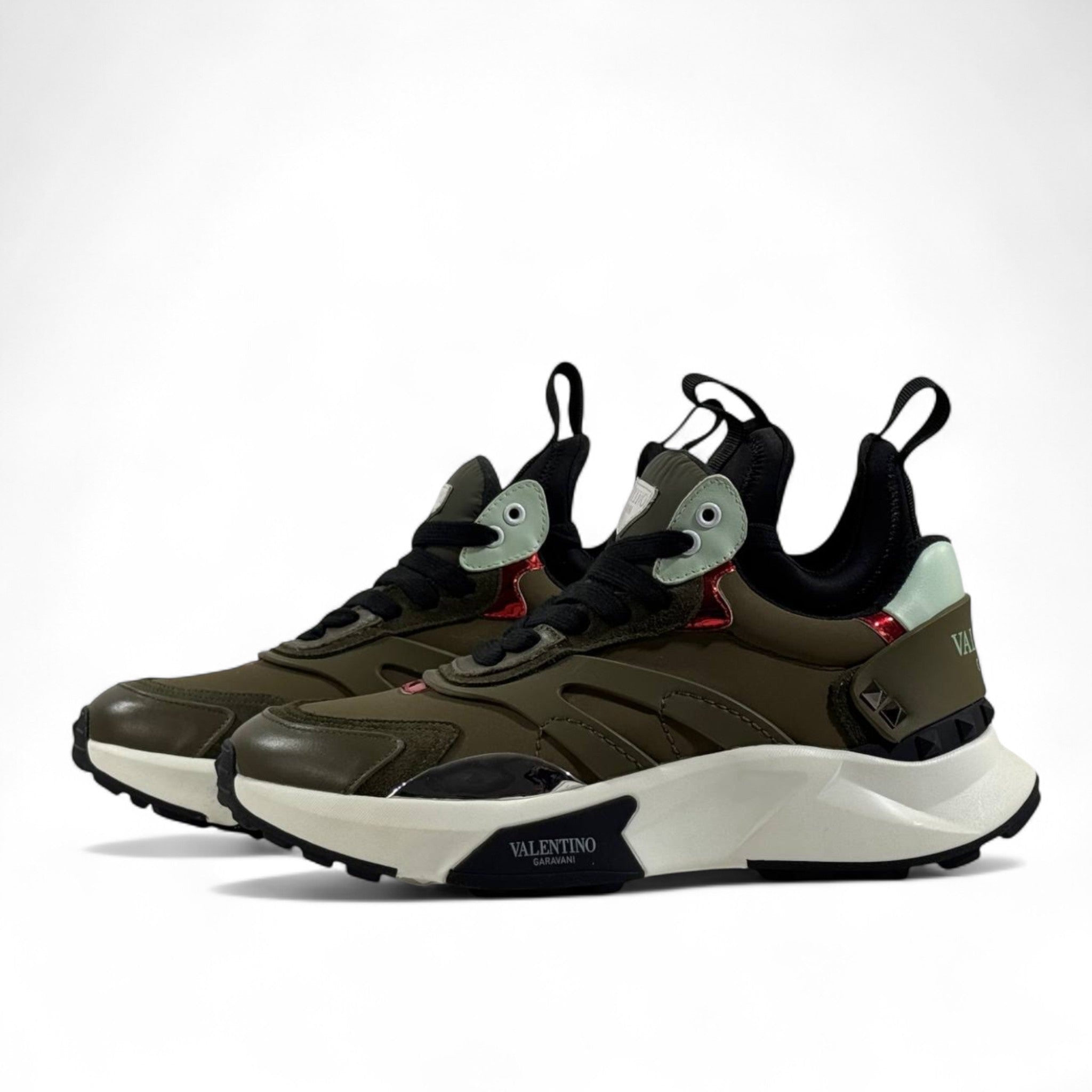 Valentino Garavani Bounce Sneakers – Olive Green Luxe ⚡💚