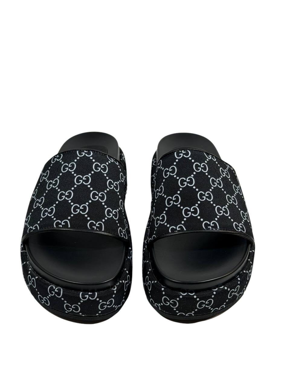 GUCCI GG Canvas Slide Sandals – Black Monogram Edition 🖤🌀
