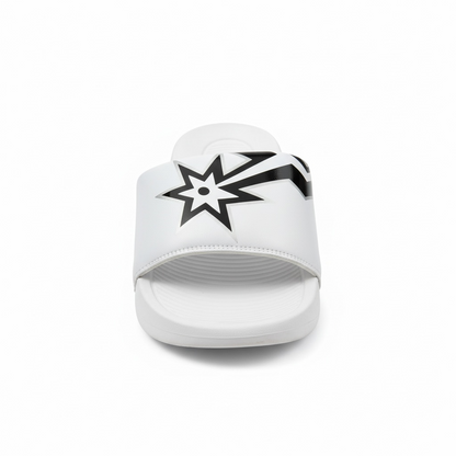 Nike White Graphic Slides 🤍⚡ | Bold Street Sport Summer Essential 👟🔥