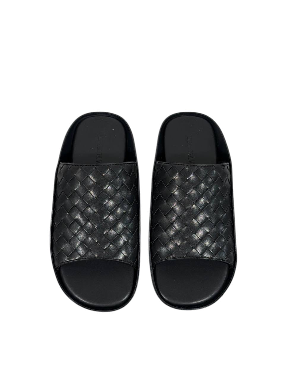 Bottega Veneta Intrecciato Slide Sandals – Black Edition 🖤✨