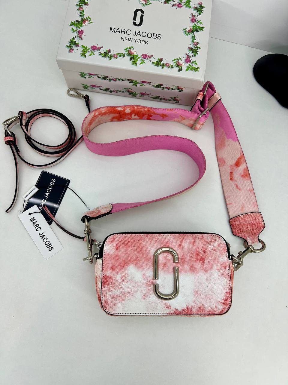 Marc Jacobs The Snapshot Crossbody Bag (12x19)