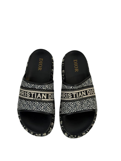 DIOR Slides – Oblique Strap Edition 🖤✨