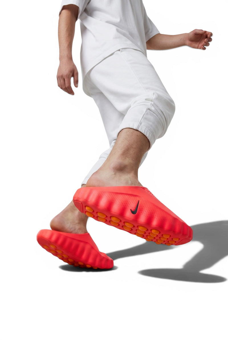 Slides – Bold Red Futuristic Comfort Sandals