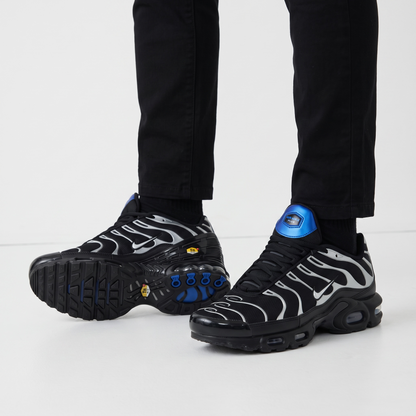Nike Air Max Plus – Black Iridescent ✨