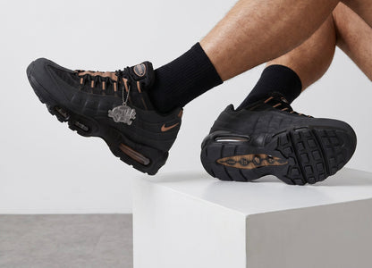 ✨👟 Nike Air Max 95 Black Rose Gold Luxury Streetwear Sneakers – Premium Cushioned Lifestyle Running Shoes 🔥🖤