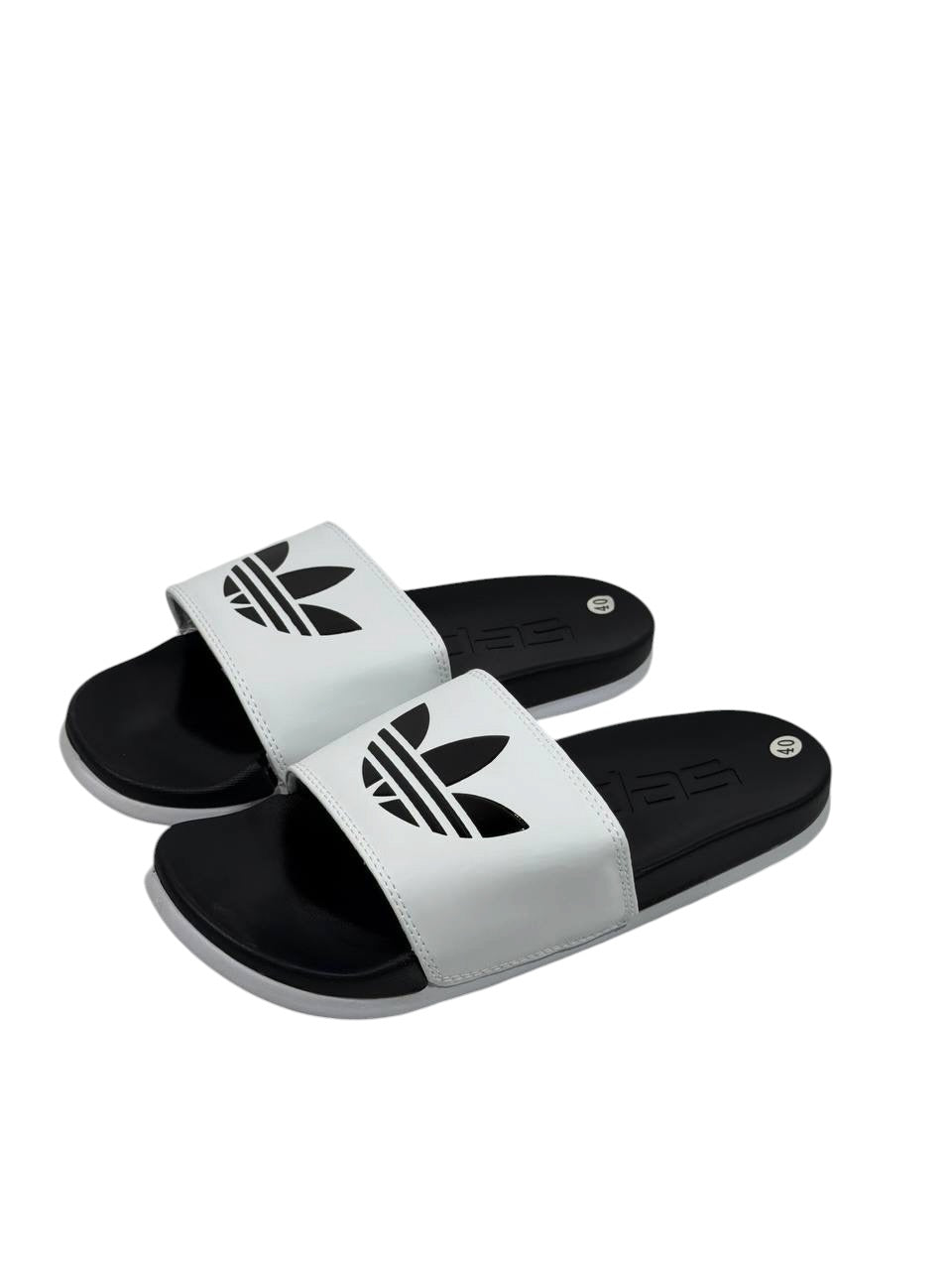 ADIDAS Originals Slides – Black & White Trefoil Edition ⚫⚪