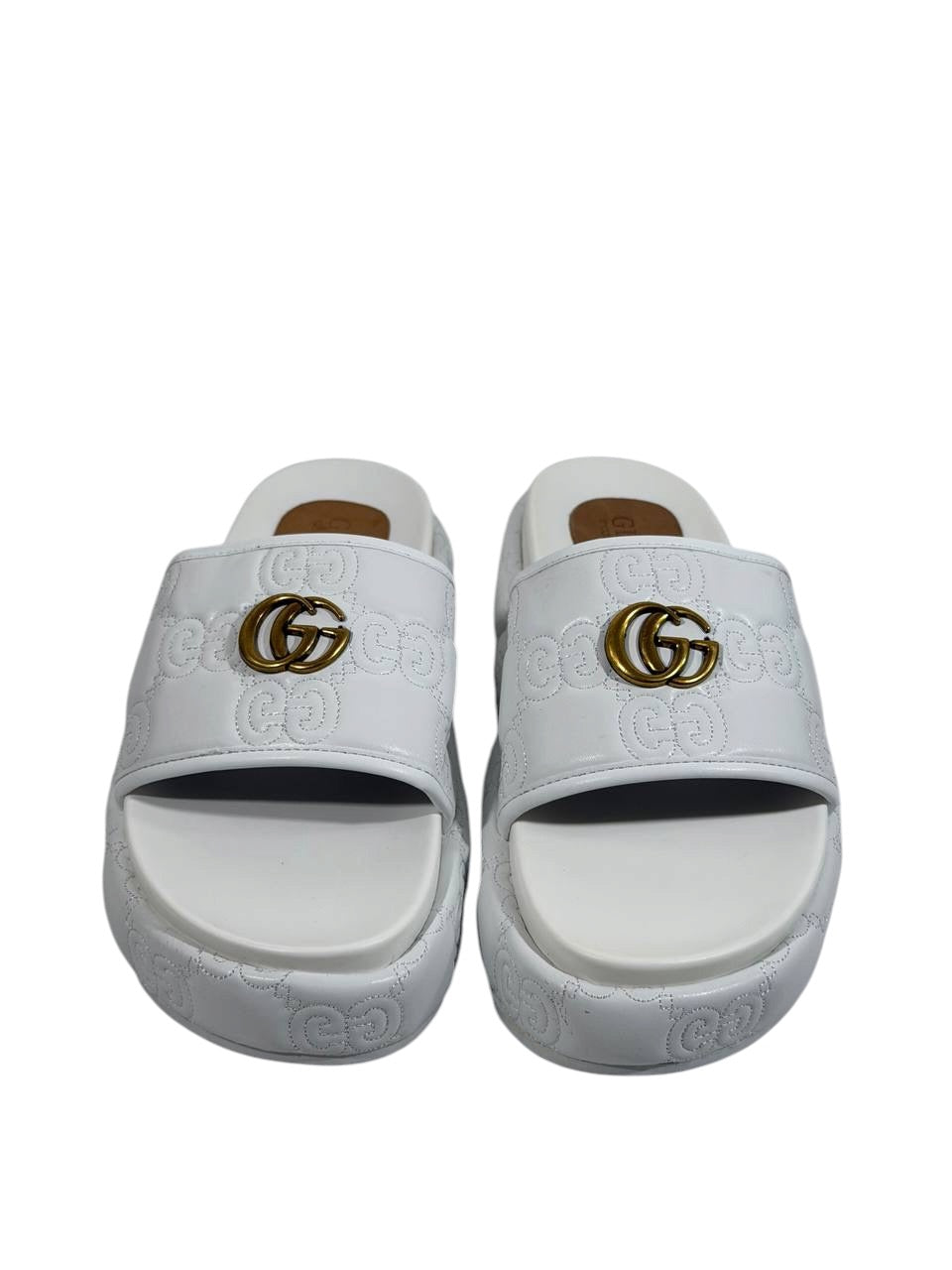 GUCCI GG Embossed Slide Sandals – White Edition 🤍✨