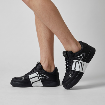 🖤 Valentino Garavani VL7N Black Sneakers – Bold Luxury, Italian Edge 👟