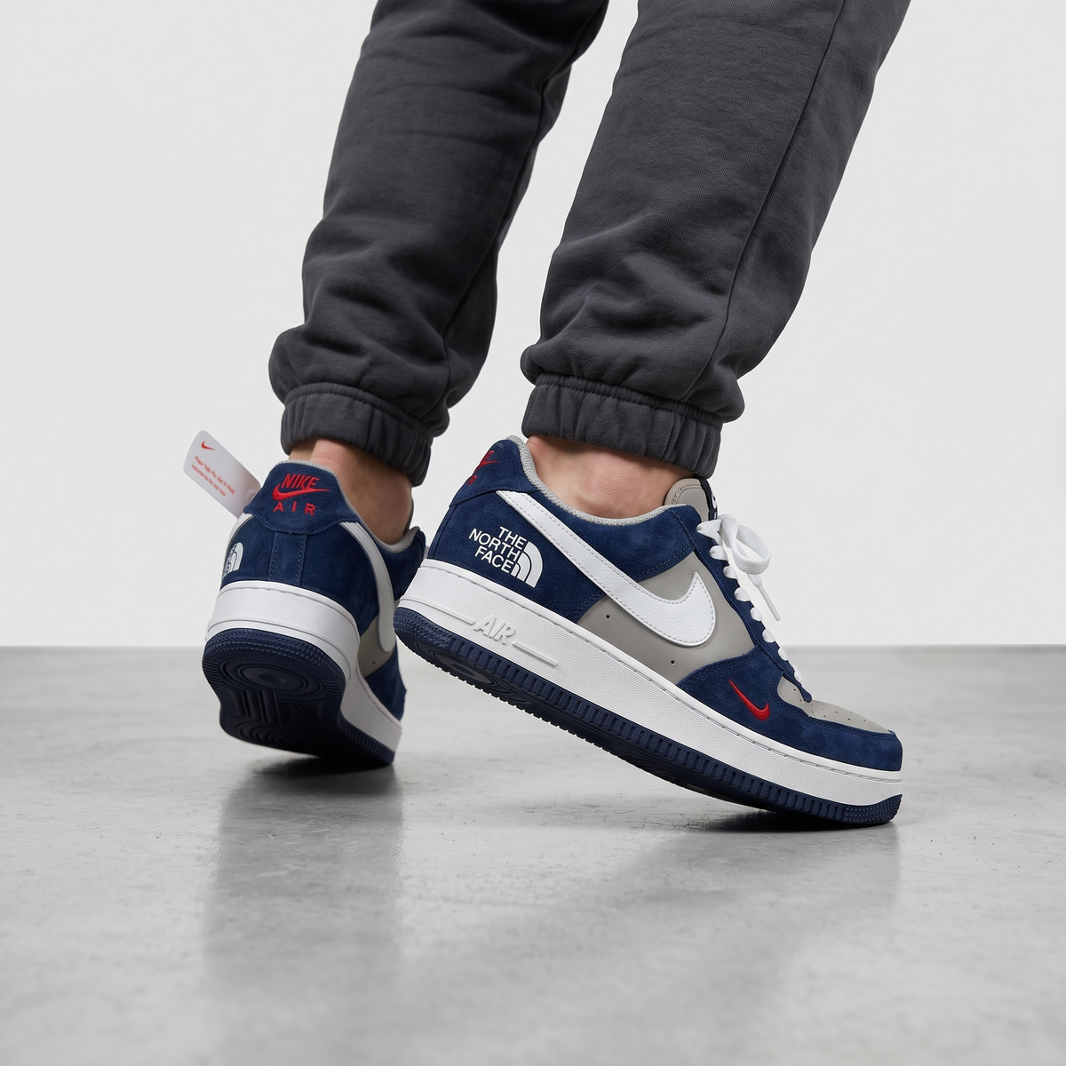 👟🔥 Nike Air Force 1 x The North Face – Navy & Grey Streetwear Edition 💙🤍
