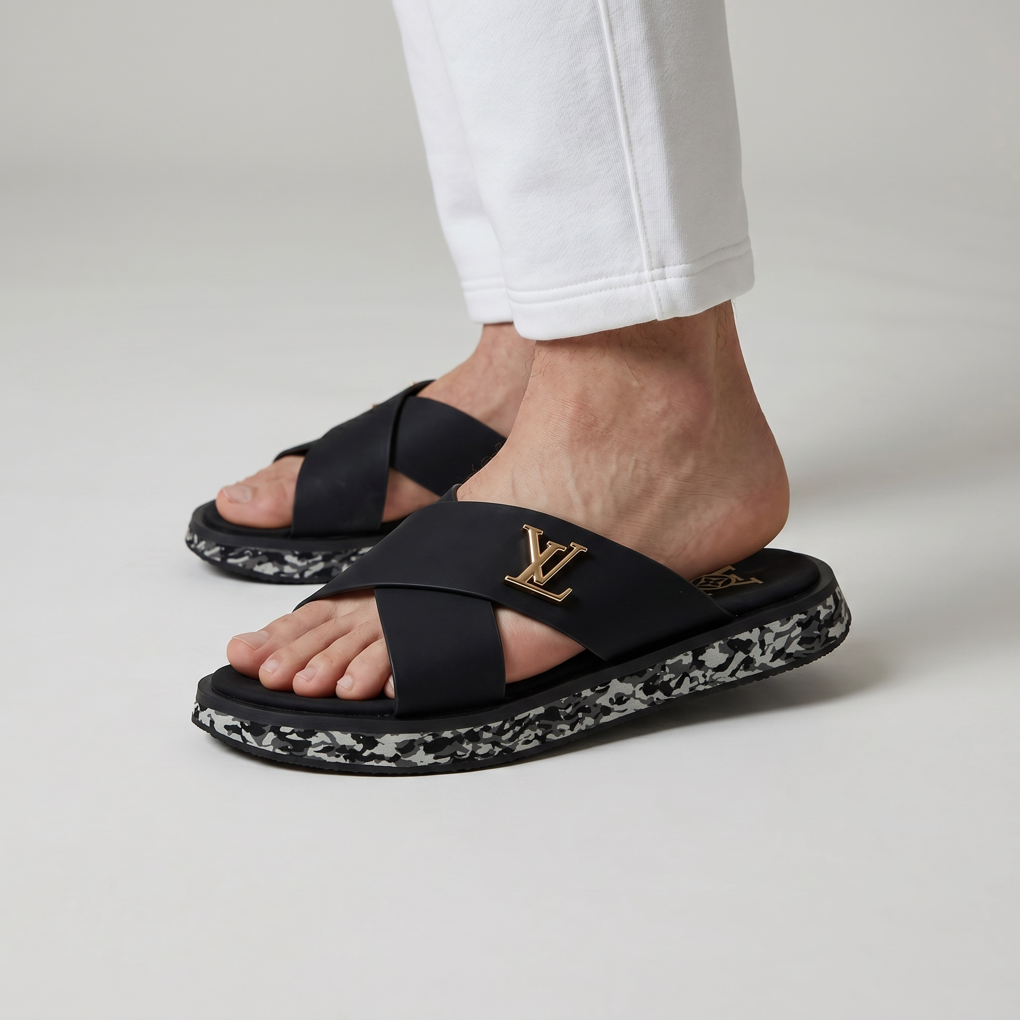 LOUIS VUITTON Luxury Black Cross Strap Sandals – LV Logo Detail & Marble Sole Design 👡✨