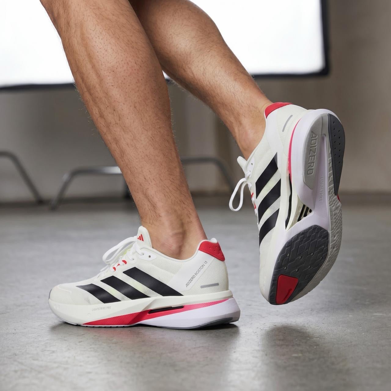 👟 Adidas Adizero Boston 12 – White / Black / Red