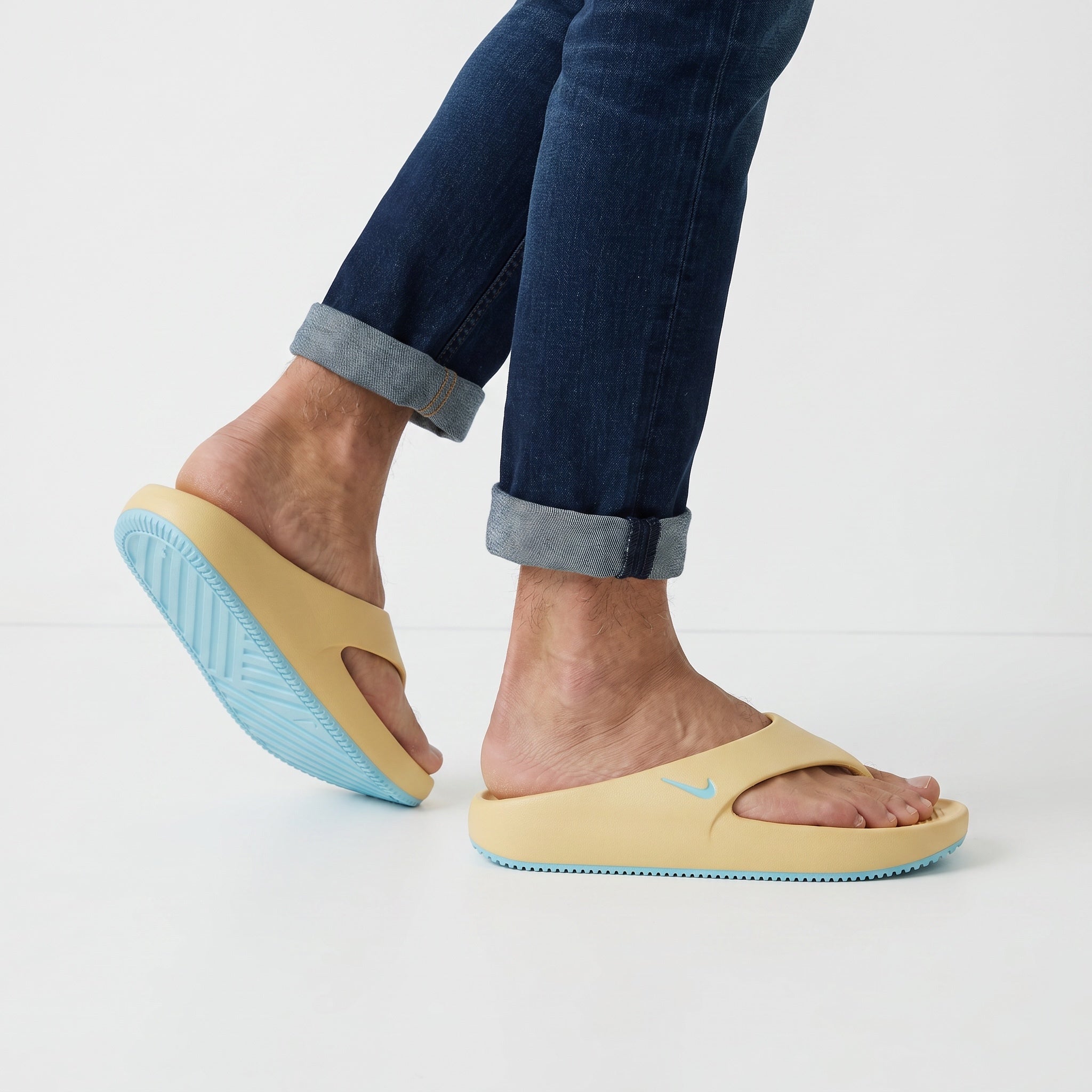 Nike Slide – Pale Yellow Aqua Platform 🩴💧