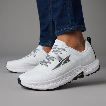 Altra Trail Runner – White Lightweight Sneaker 👟