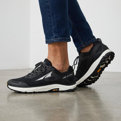 Altra Trail Running Shoe – Black/White 🏔️👟