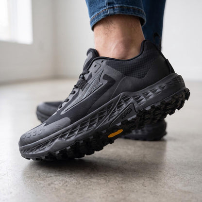 Altra Trail Running Shoe – Triple Black 👟🌲