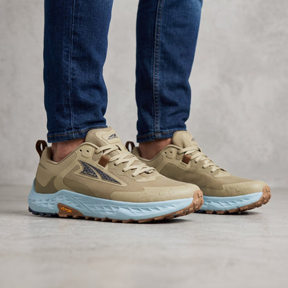 Altra Trail Shoe – Sand Tan with Sky Blue Sole 👟