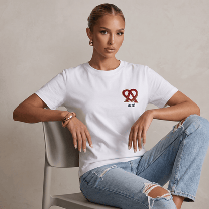 AMI Paris White Red Heart Logo T-Shirt 🤍❤️