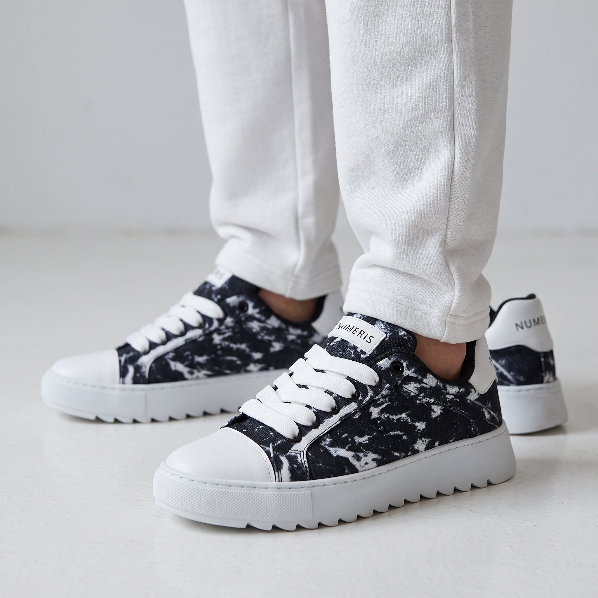 Numeris Low-Top – Black Marble Sneaker 🖤🤍
