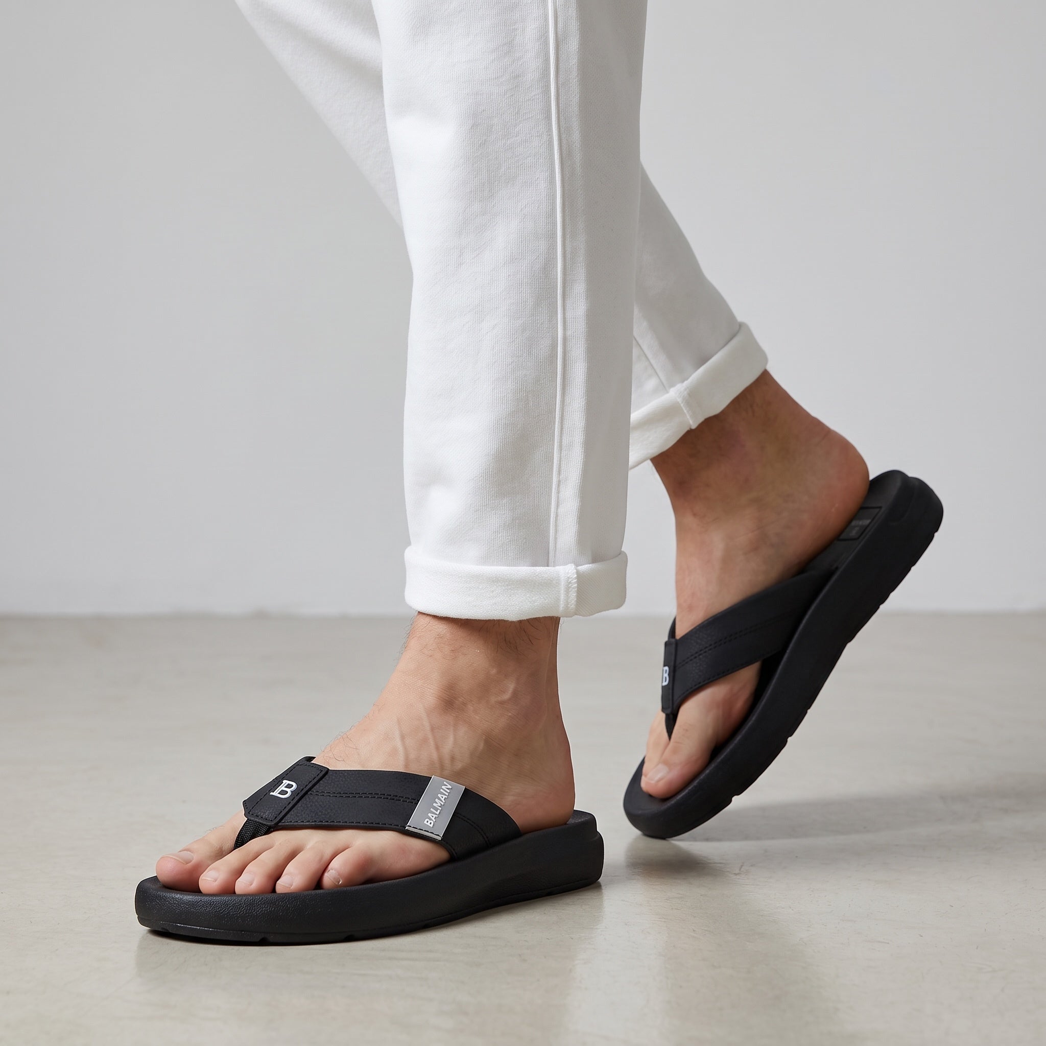 Balmain Logo Thong Sandals – Black 🖤🩴