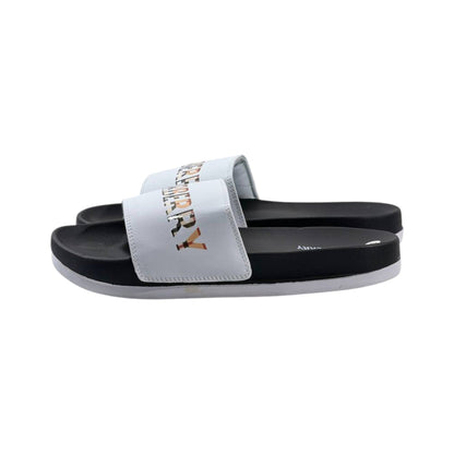 Burberry Check Logo Slides – White Edition 🤍✨