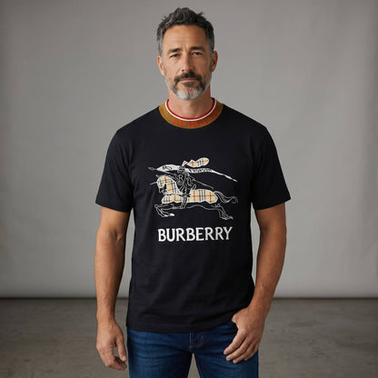 Burberry Equestrian Knight Graphic T-Shirt – Black Heritage Edition 🖤✨