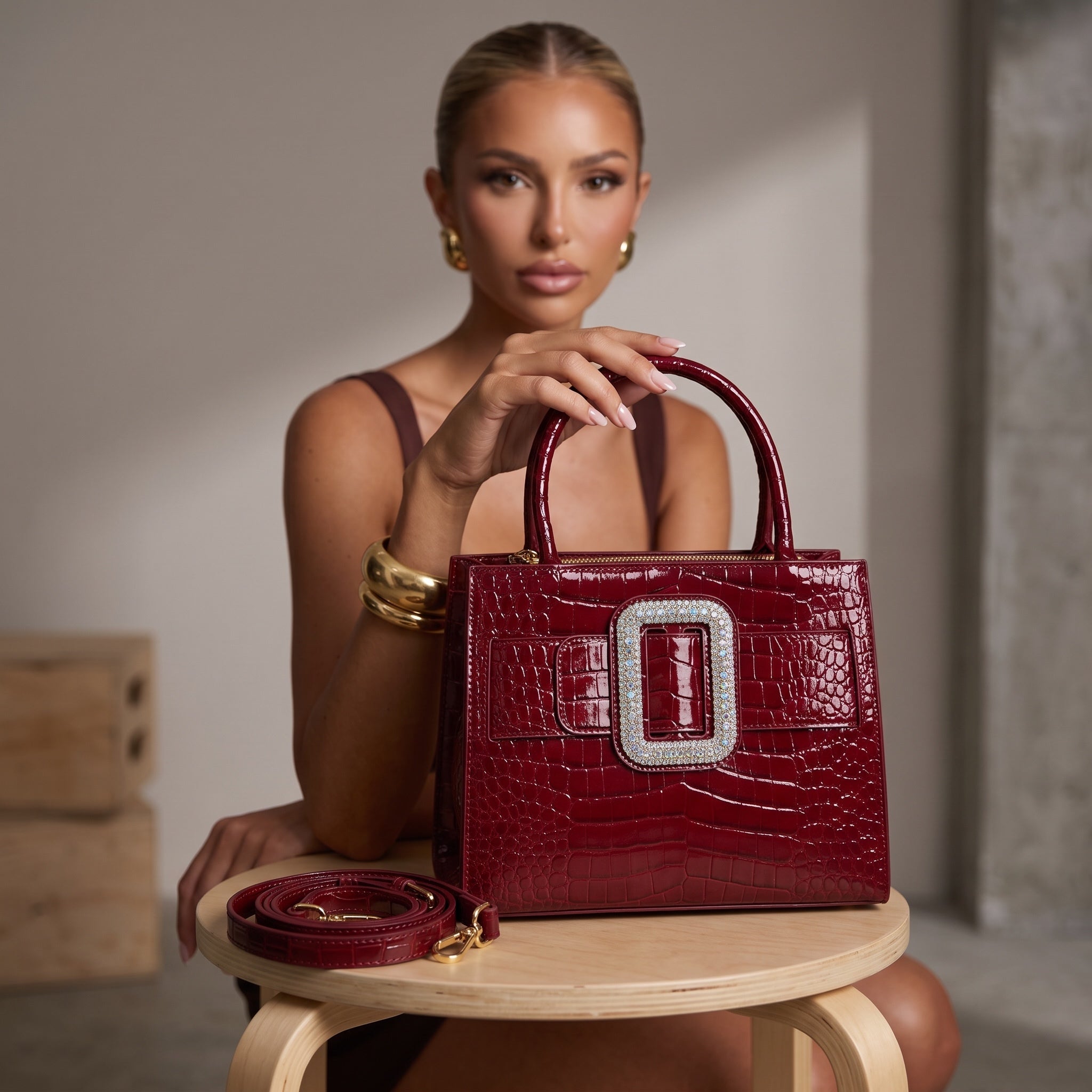 Burgundy Croc-Effect Tote – Crystal Buckle 👜✨