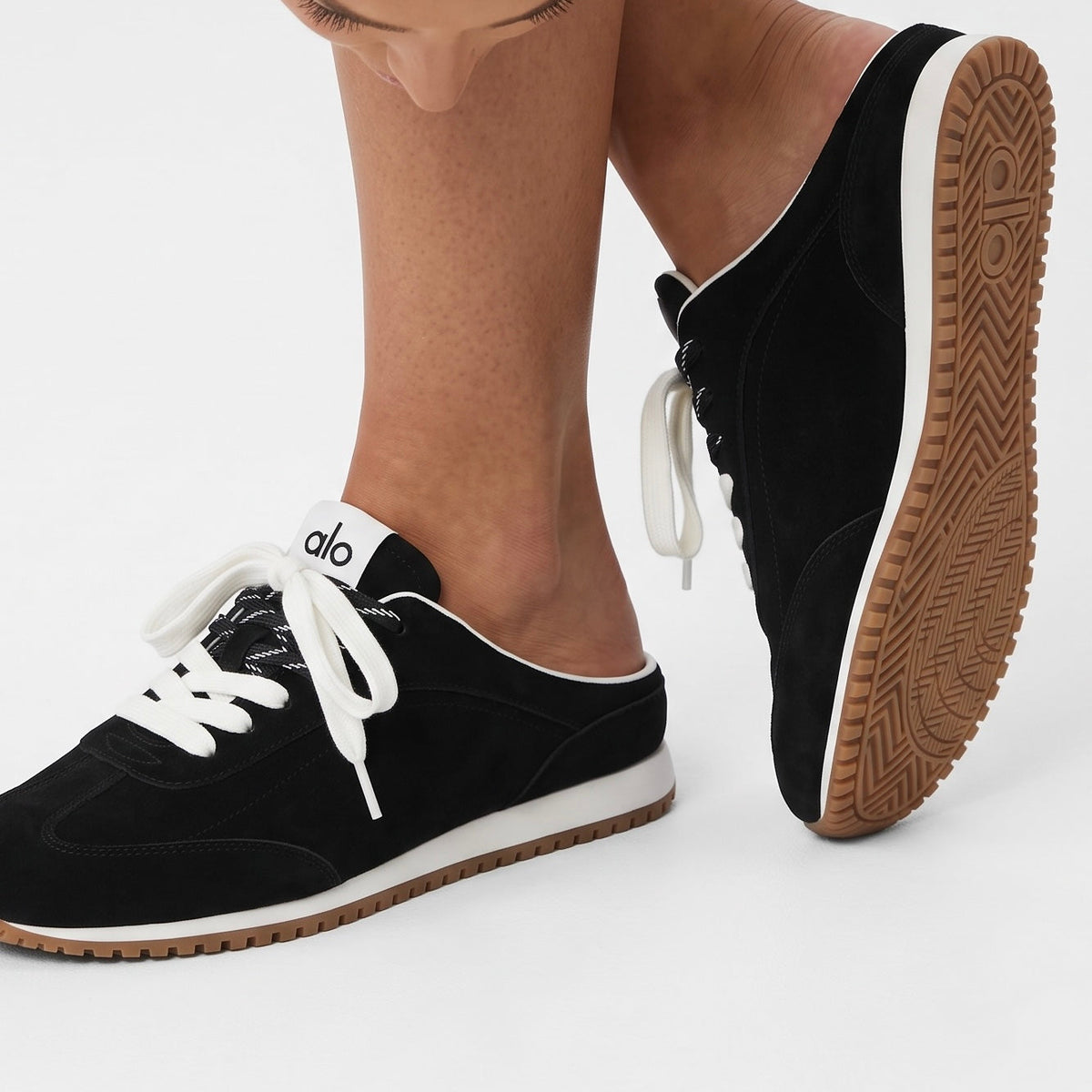 Alo Runner Trainer Mule — Black