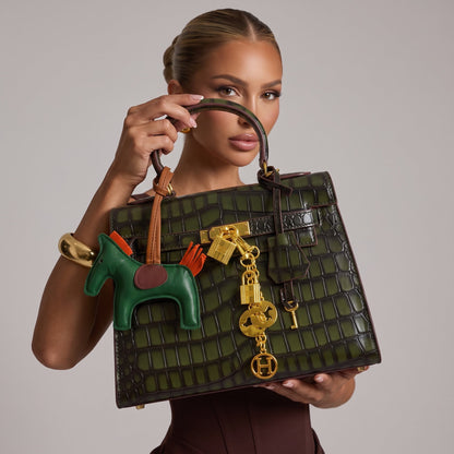 Hermès Kelly 28 – Green Croc‑Effect Handbag 🐊👜