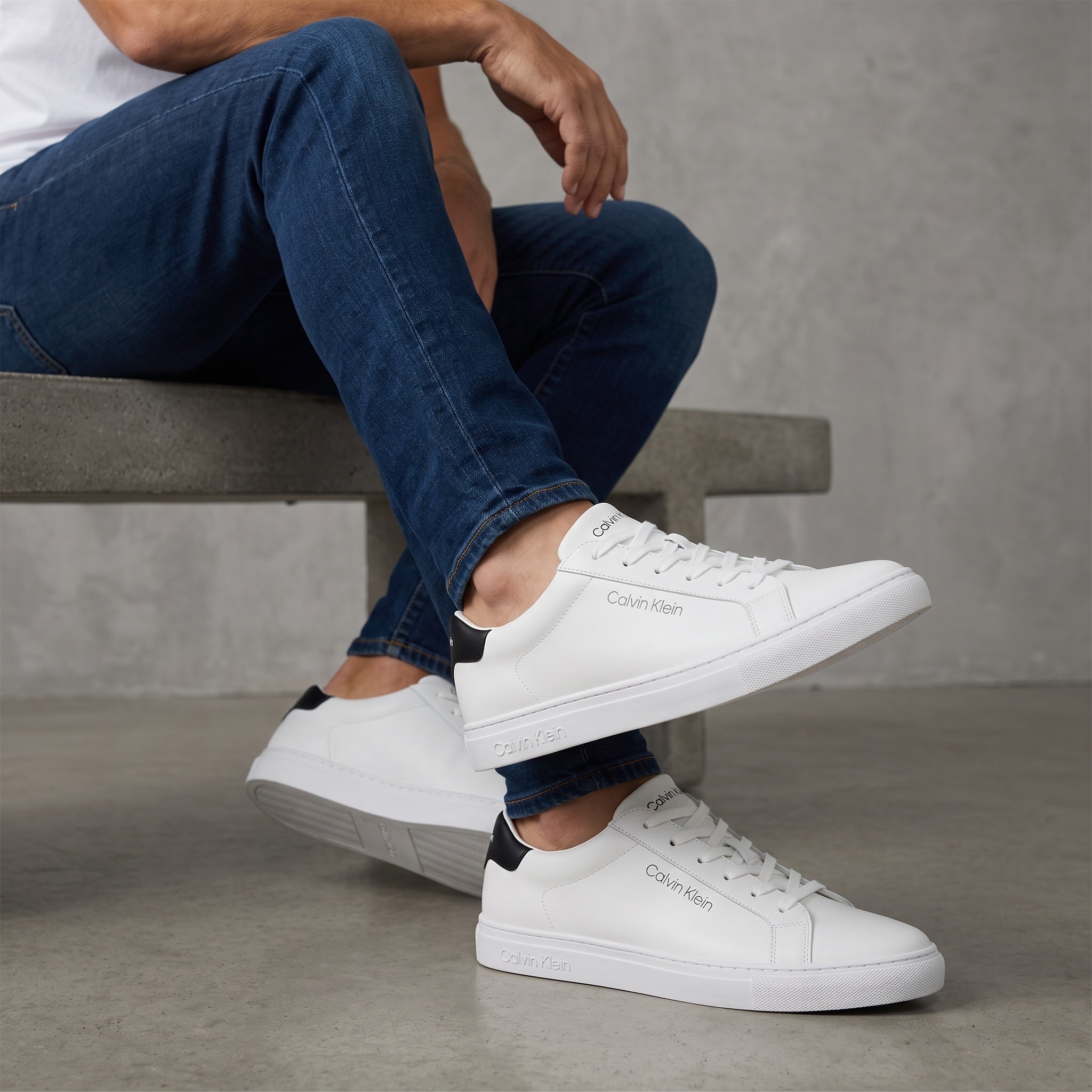 Calvin Klein Court Sneaker – White/Black 👟⚪️