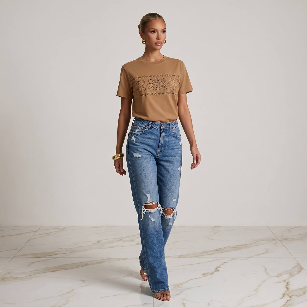 Celine Camel Triomphe Logo T-Shirt 🤎✨