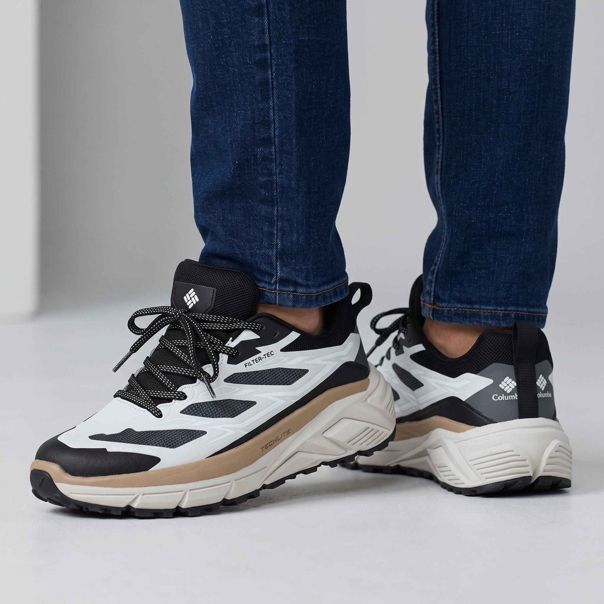 Columbia Trail Runner – Black White 👟🏔️