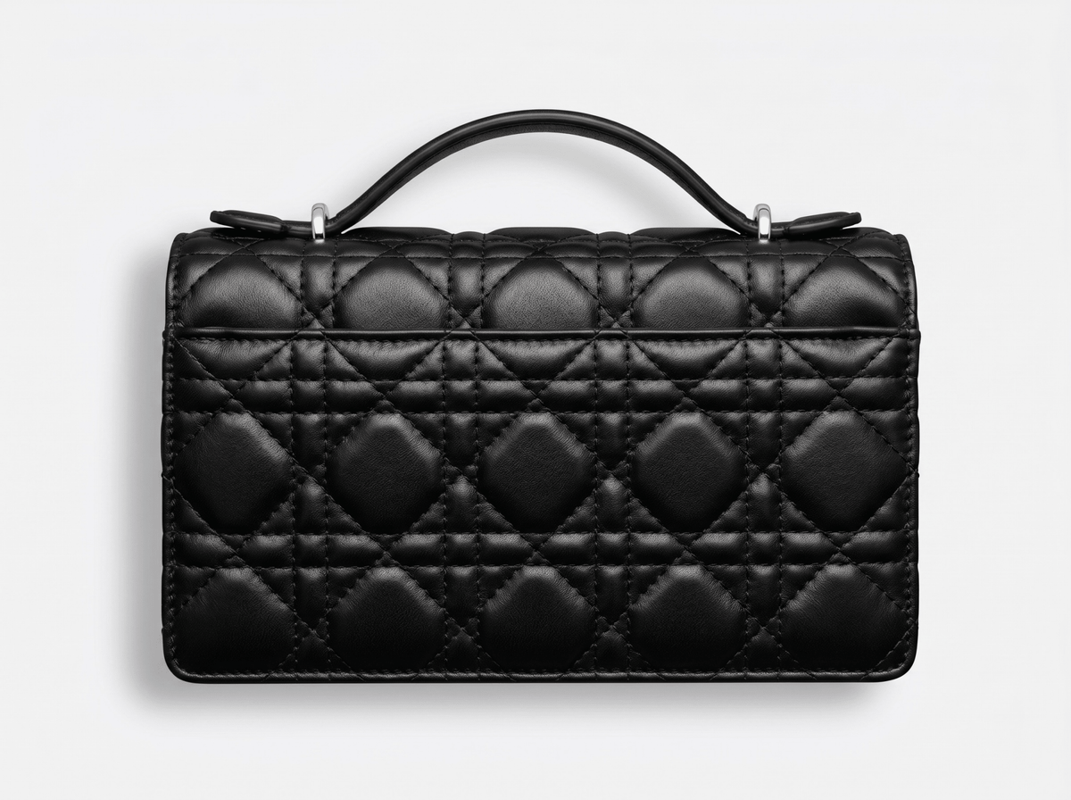 🖤 Dior Lady Top Handle Quilted Leather Bag – Timeless Black Luxury 🖤