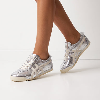 Onitsuka Tiger Mexico 66 Retro — Silver