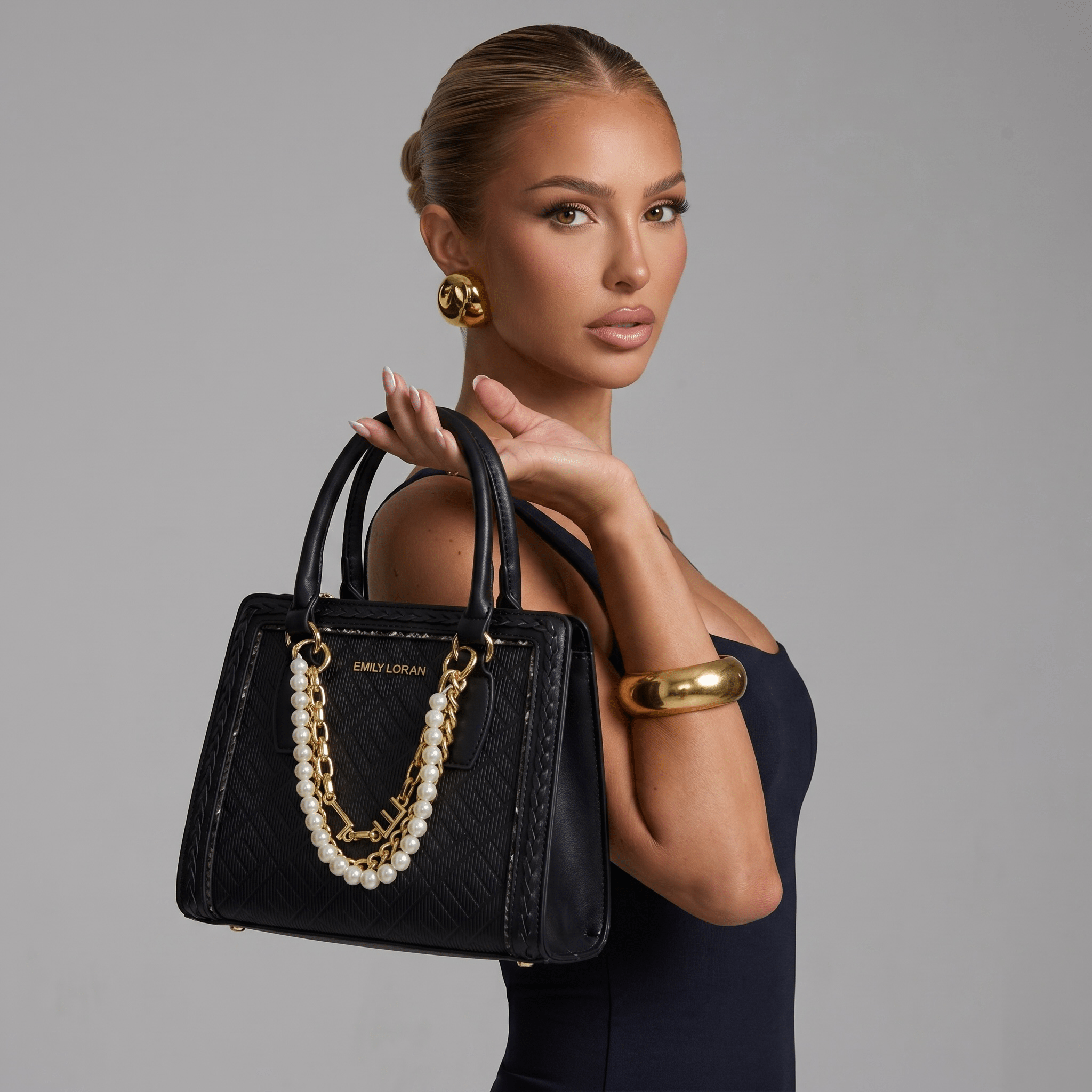 Emily Noir Pearl Luxe Tote 🖤🤍✨