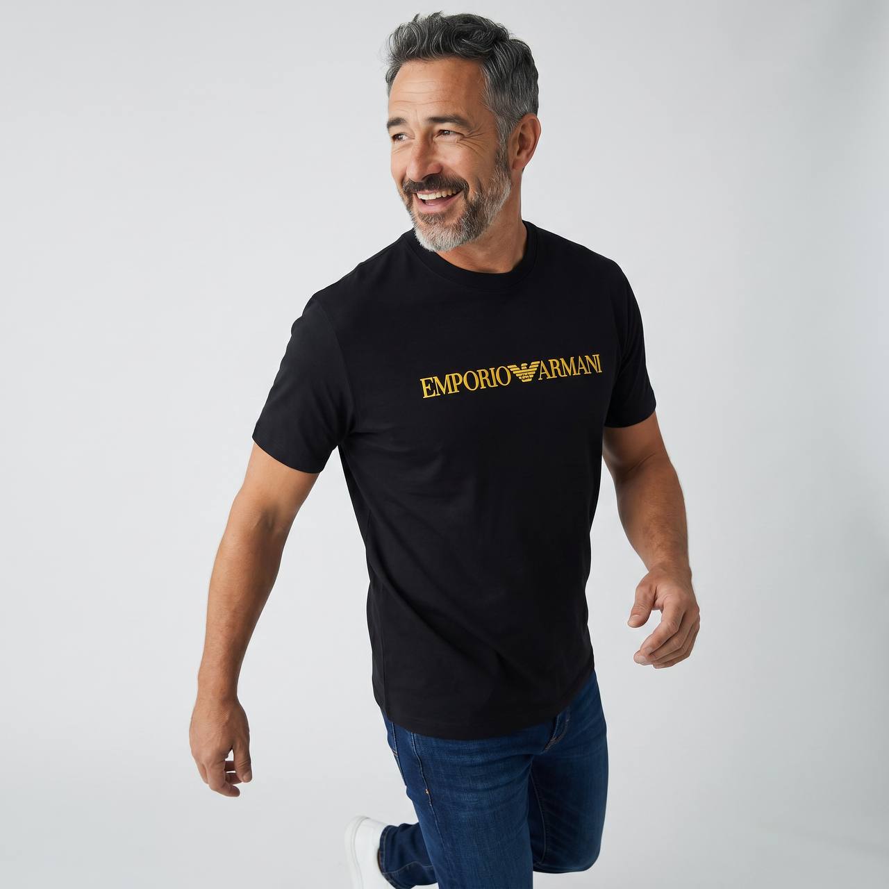 Emporio Armani Signature Logo T-Shirt – Black & Gold Luxury Edition 🖤✨