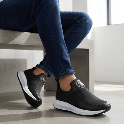 Emporio Armani Slip-On Performance Sneakers ⚫⚪