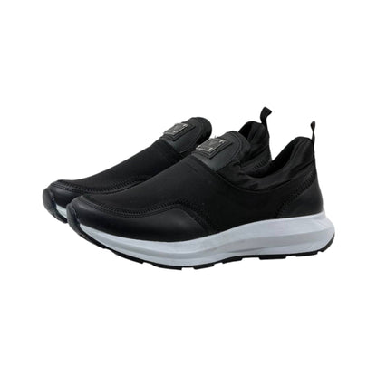 Emporio Armani Slip-On Performance Sneakers ⚫⚪