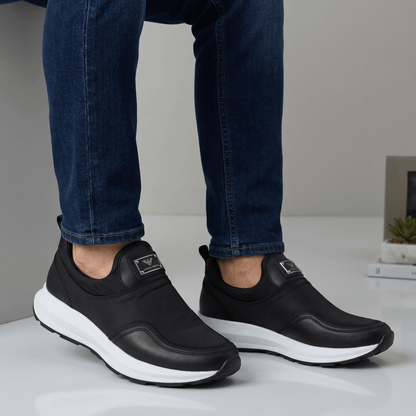 Emporio Armani Slip-On Performance Sneakers ⚫⚪