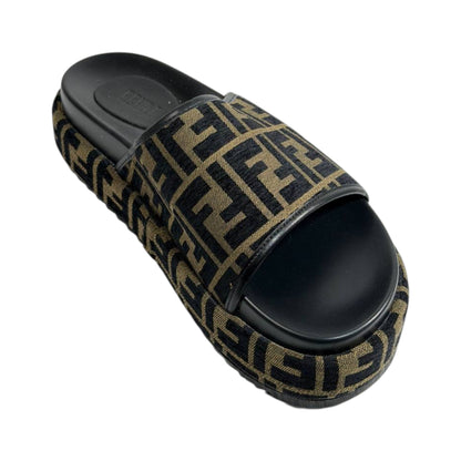 Fendi Brown Monogram Platform Slides – Iconic Luxe Statement Sandals 🤎✨