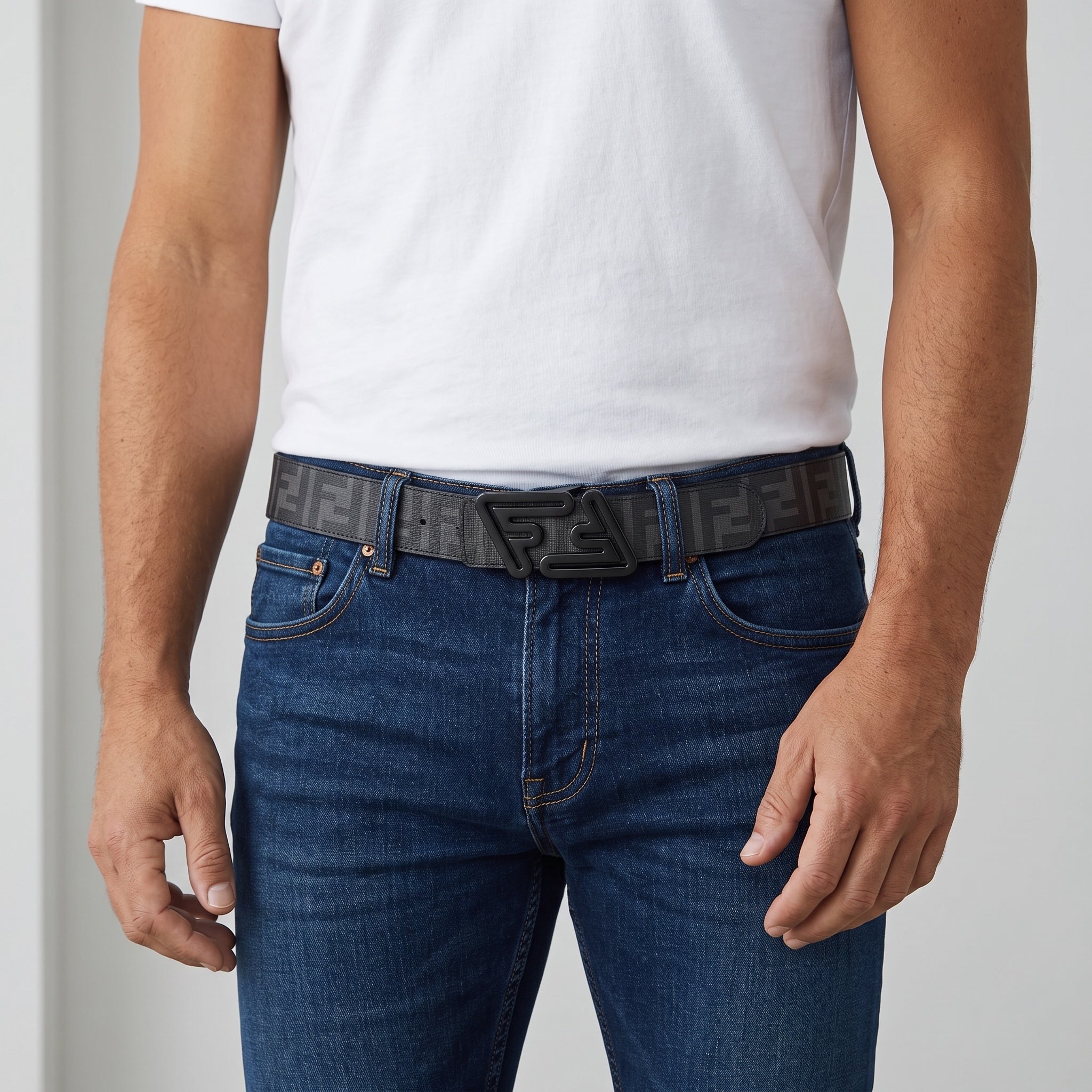 Fendi Men's Belt – Grey Zucca Logo Buckle 🖤