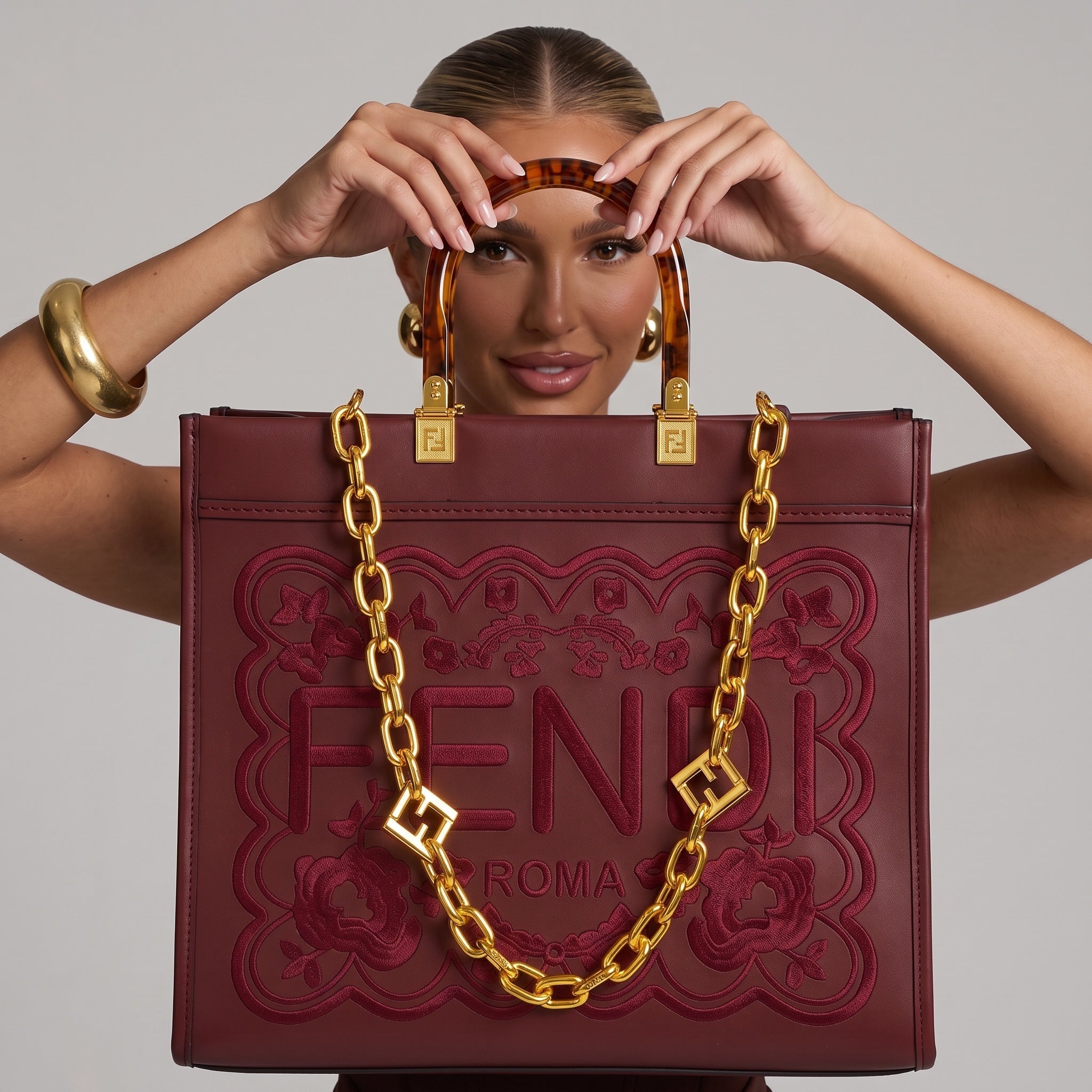 Fendi Shopper Tote – Burgundy Leather 👜✨