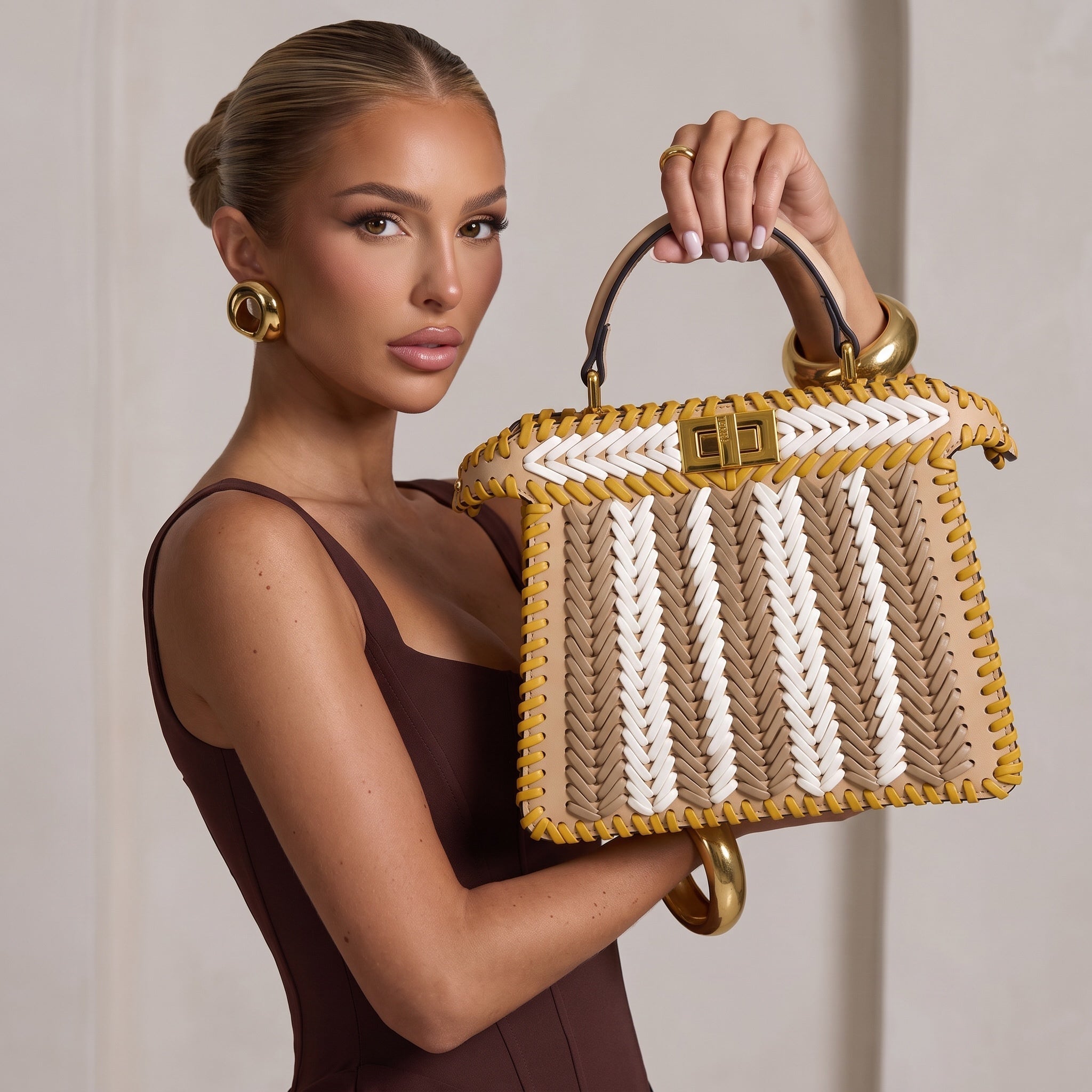 Fendi Woven Top-Handle Leather Bag – Beige Yellow 👜