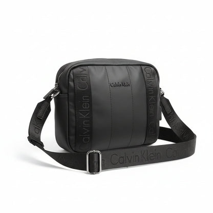Calvin Klein Minimal Black Crossbody Bag – Iconic Everyday Essential 🖤🎒