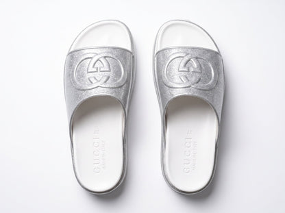 Gucci Flatform Slide – Silver Glitter ✨
