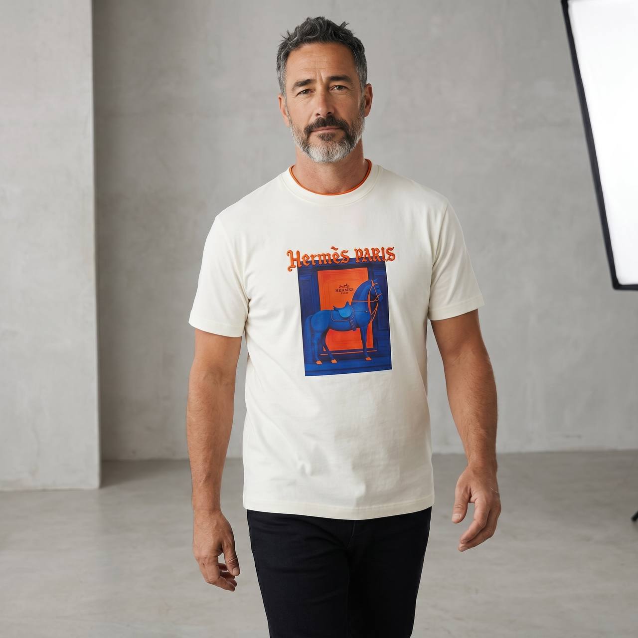 Hermès Paris Equestrian Graphic T-Shirt 🐎🧡