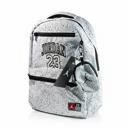 Jordan 23 Splash Backpack 🎒🤍 Street Style Edition