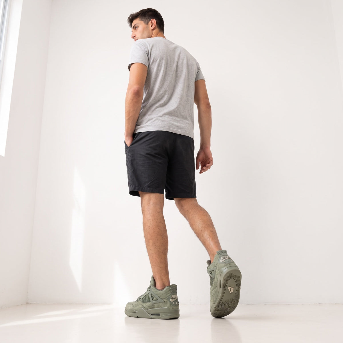 Air Jordan 4 — Olive Green