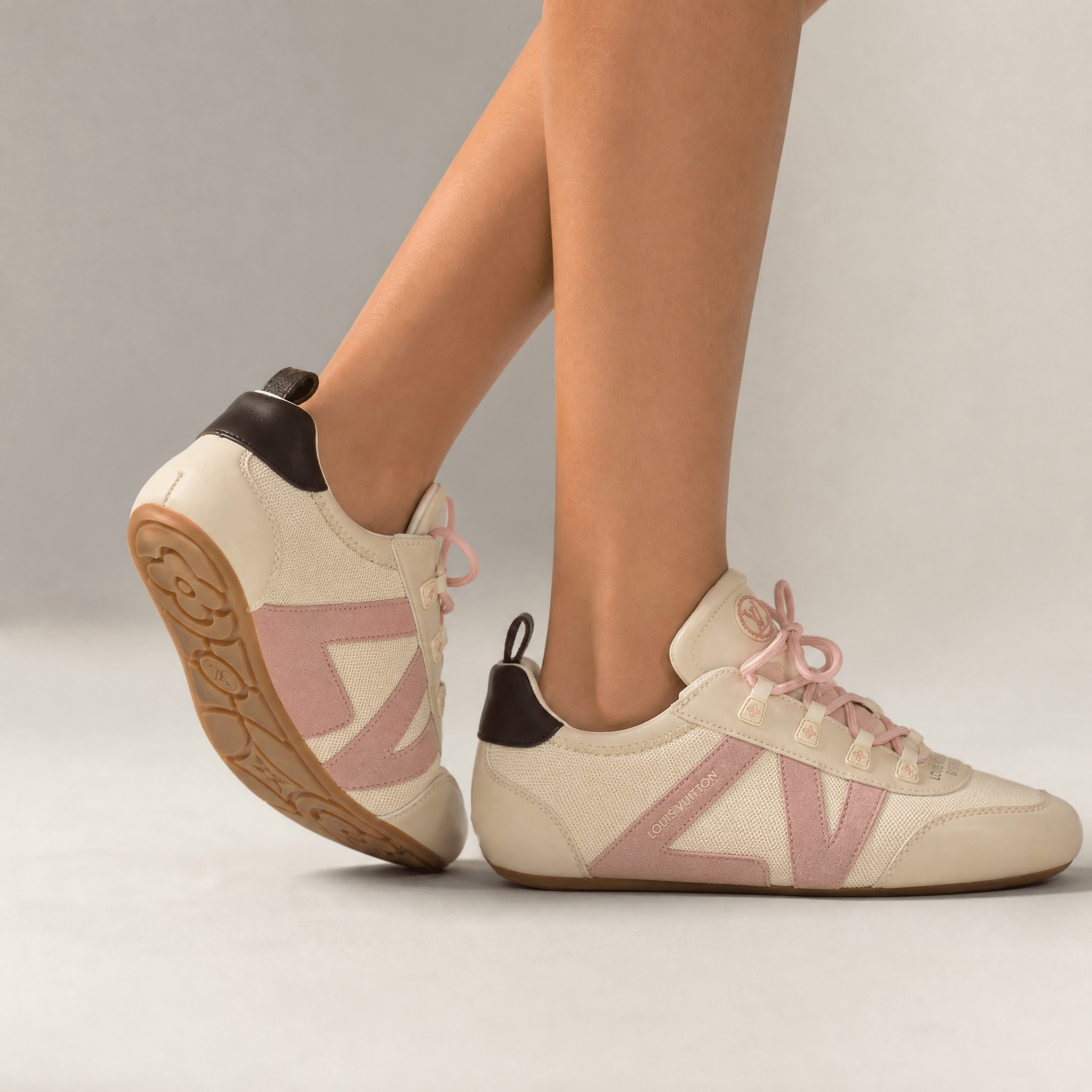 Louis Vuitton Feminine Retro Runner Sneakers 🌸✨