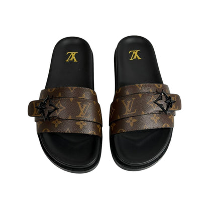 Louis Vuitton Monogram Slides 🤎✨ Luxury Comfort Sandals for Men